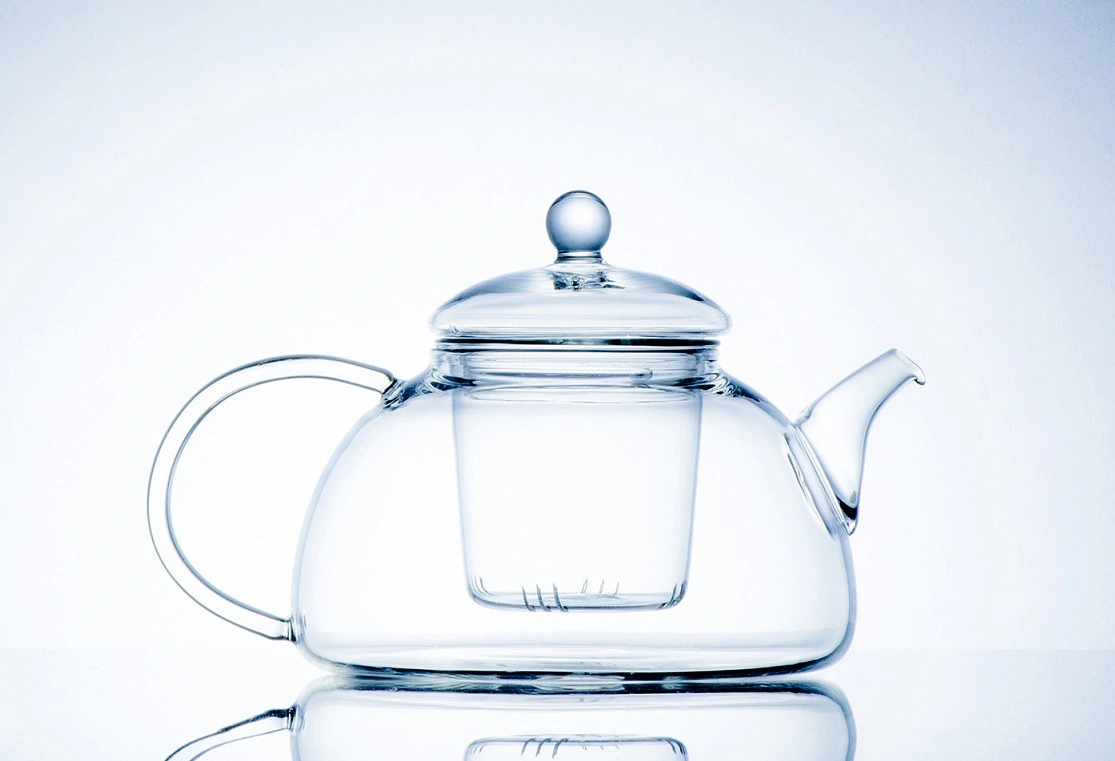 Glass kettle photography 1