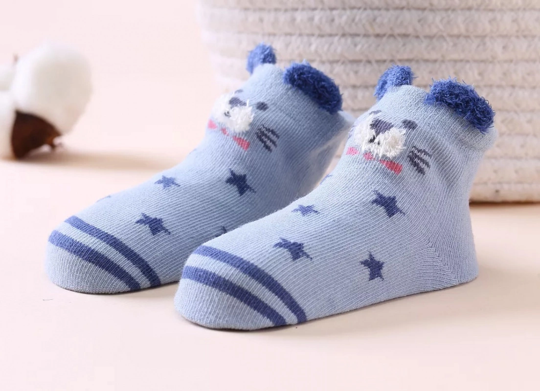 baby socks photography 6