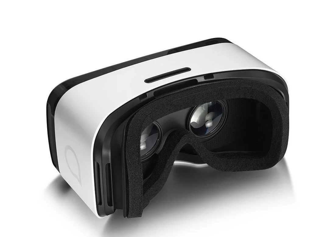 3D Virtual Reality Glasses for Smartphones photography.jpg